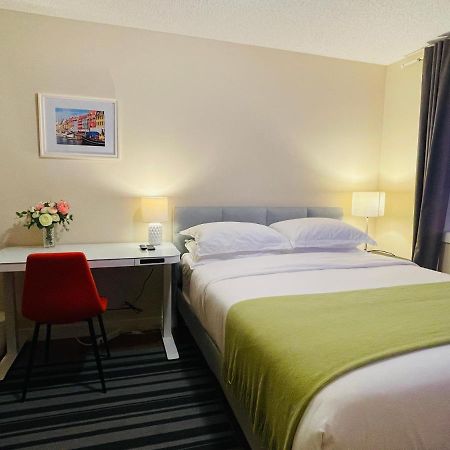 Joe'S Cozy And Quality Place In YYC Esterno foto